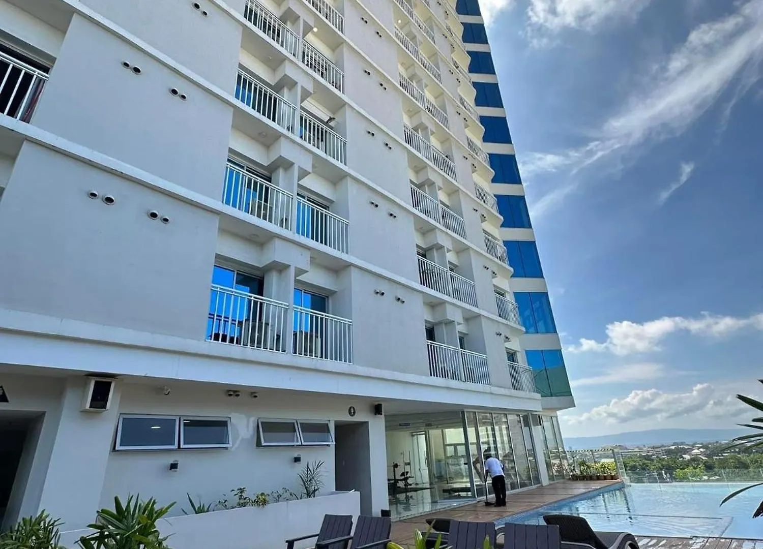 Inspiria 15Th Floor Condiminium - Macondotel Davao City